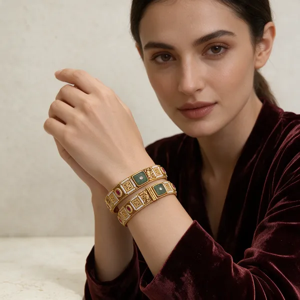 Gold-Toned_Copper_Alloy_Kundan_Green_Ruby_Stone_Bangles_For_Women