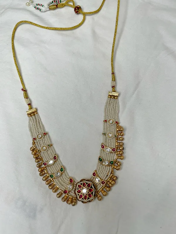 Multicolor_Antique_Gold_Kundan_Pearl_Beaded_Necklace_Set_For_Women