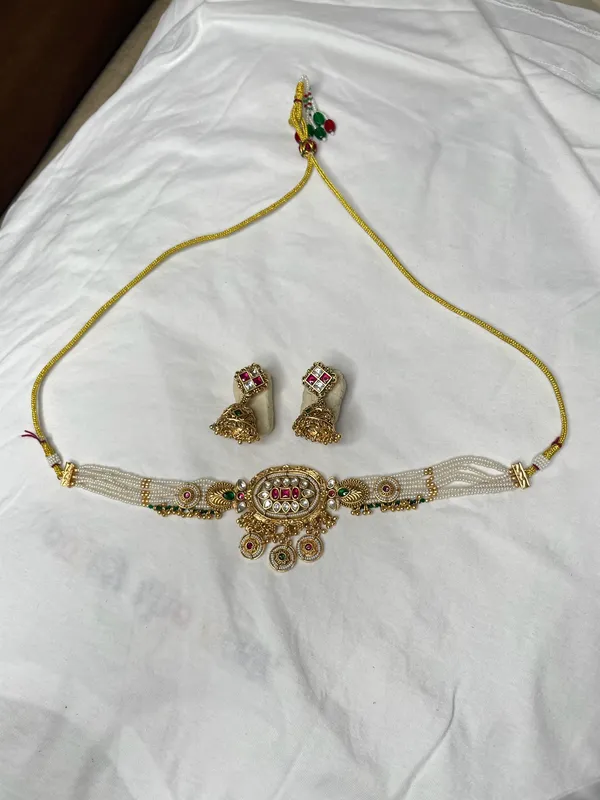 Multicolor_Antique_Gold_Beaded_Choker_Jhumka_Necklace_Set_For_Women