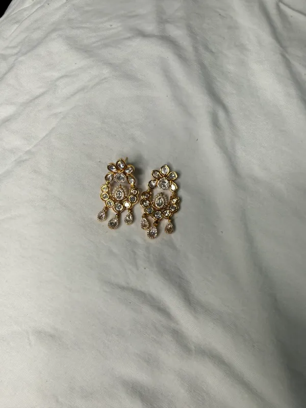 Gold-Toned_Copper_Alloy_White_Crystal_Floral_Dangling_Drop_Earrings_For_Women