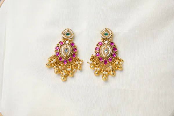 Gold-Toned_Pink_Stone_Pearl_Drop_Chandbali_Earrings_For_Women