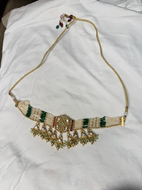 Multicolor_Antique_Gold_Pearl_Beaded_Choker_Jhumka_Set_For_Women