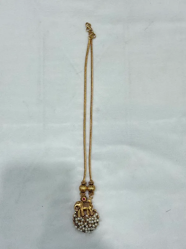 Multicolor_Alloy_Antique_Gold_Kundan_Pearl_Red_Stone_Necklace_Set_For_Women