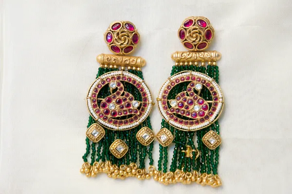 Gold-Toned_Kundan_Bead_Tassel_Earrings_For_Women