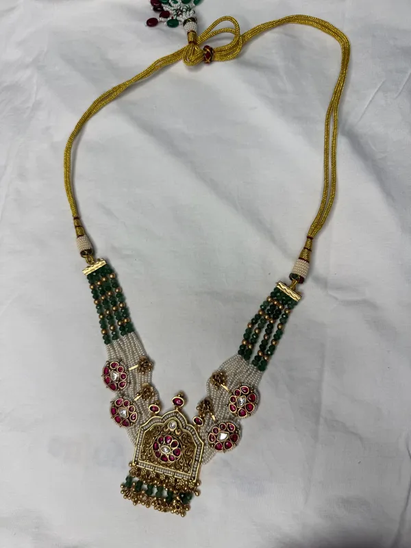 Multicolor_Antique_Gold_Kundan_Meenakari_Beaded_Necklace_And_Jhumka_Set_For_Women
