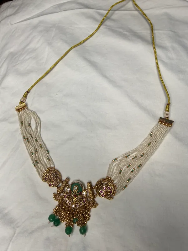 Green_Gold-Toned_Alloy_Traditional_Peacock_Necklace_Set_For_Women
