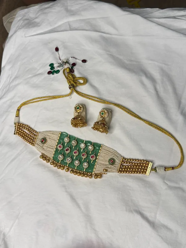 Multicolor_Green_Gold_Beaded_Choker_Necklace_Set_With_Jhumka_Earrings_For_Women