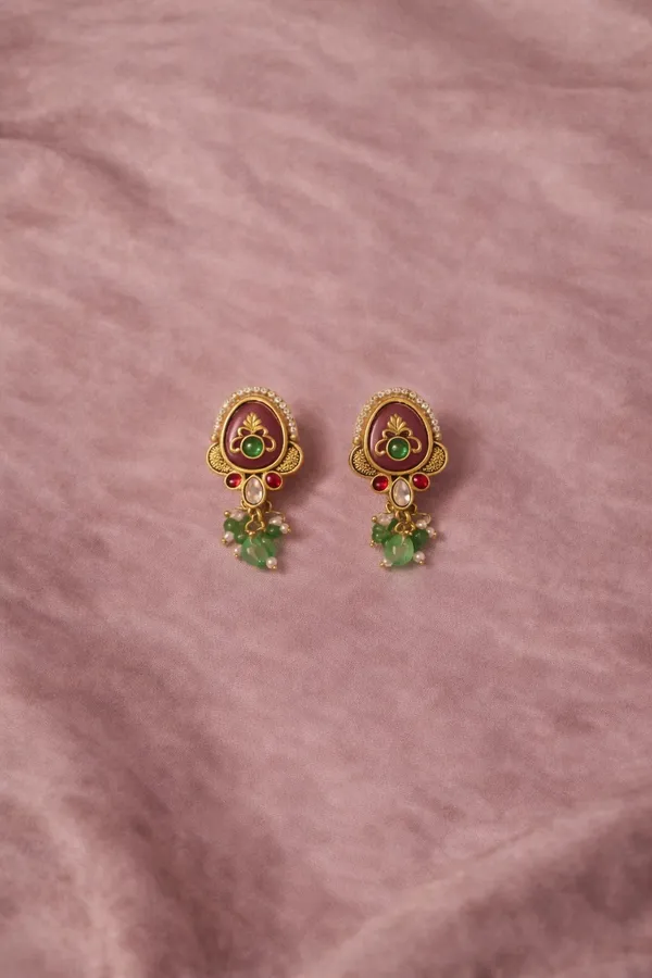 Gold-Toned_Maroon_Green_Kundan_Teardrop_Drop_Earrings_For_Women