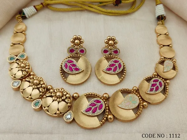 Multicolor_Matte_Gold_Peacock_Meenakari_Necklace_And_Earring_Set_For_Women
