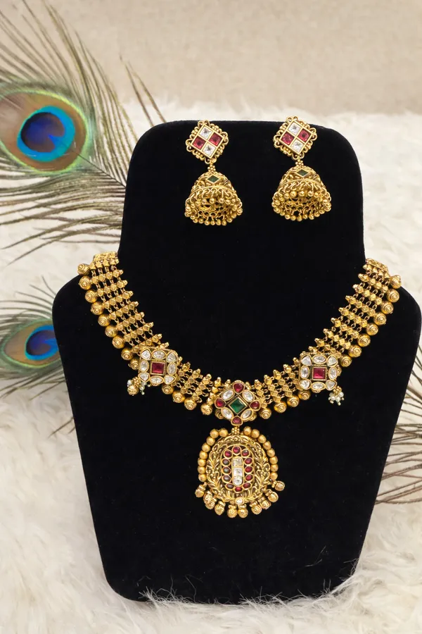 Antique_Gold-Toned_Copper_Alloy_Multicolor_Stone_Temple_Necklace_Set_For_Women