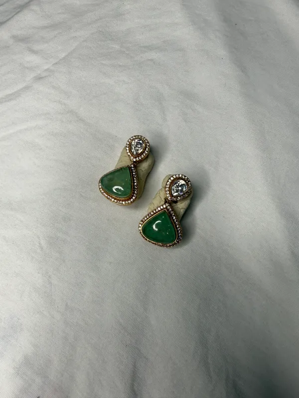 Gold-Toned_Copper_Alloy_Jade_Green_Paisley_Stone_Drop_Earrings_For_Women
