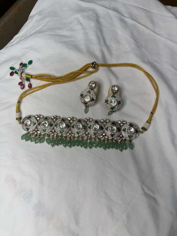 Silver_Green_Stone_Oxidized_Choker_Necklace_Set_For_Women
