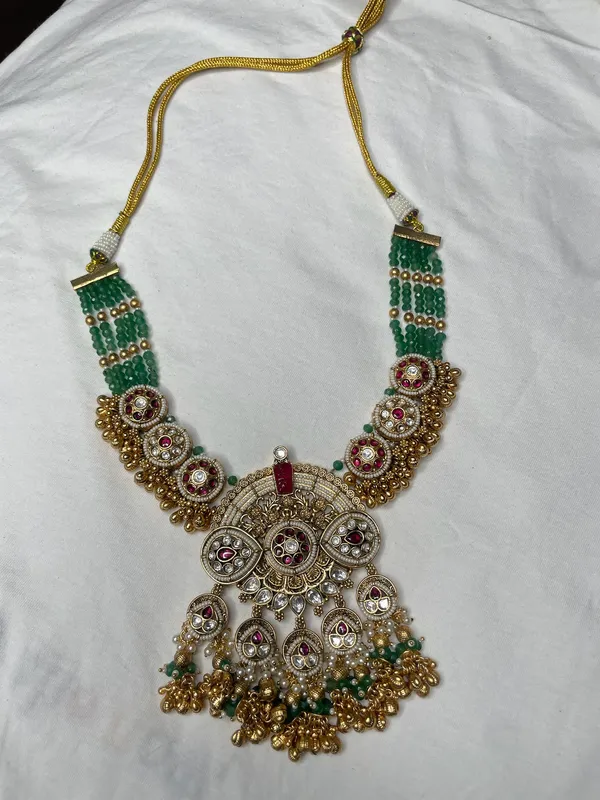 Multicolor_Gold-Toned_Kundan_Necklace_Set_With_Green_Beads_Pearls_For_Women