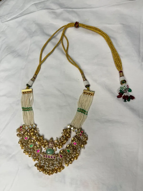 Multicolor_Gold-Toned_Kundan_Choker_Necklace_Set_For_Women