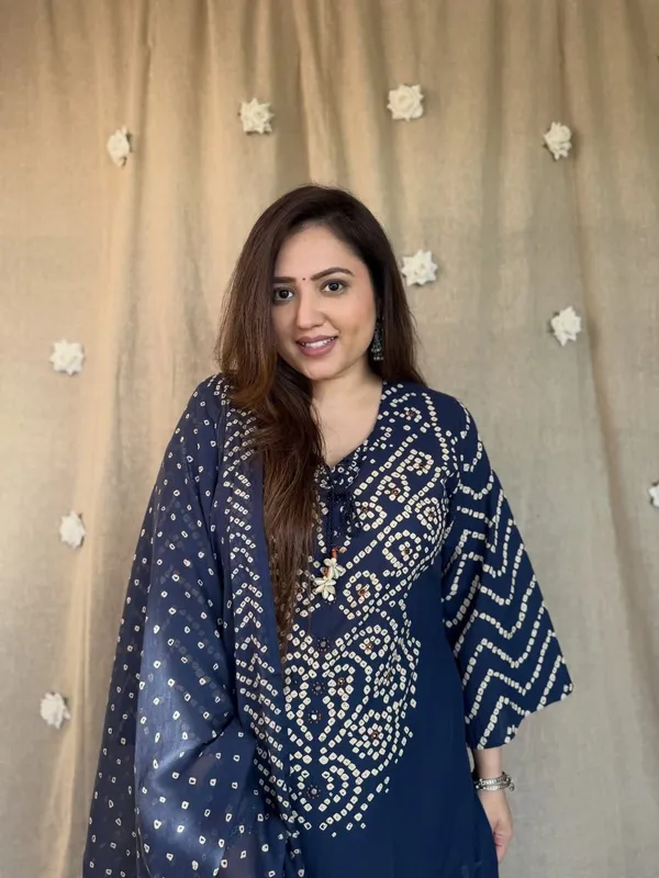 Navy_Blue_Bandhani_Printed_Kurta_Set_With_Dupatta