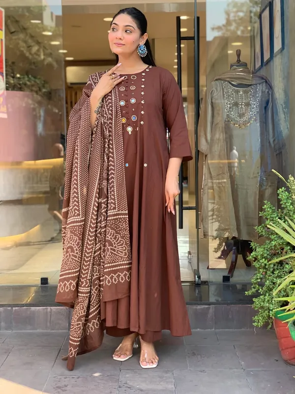 Brown_Cotton_Blend_Anarkali_Kurta_Set_with_Bandhani_Print_Dupatta_for_Women