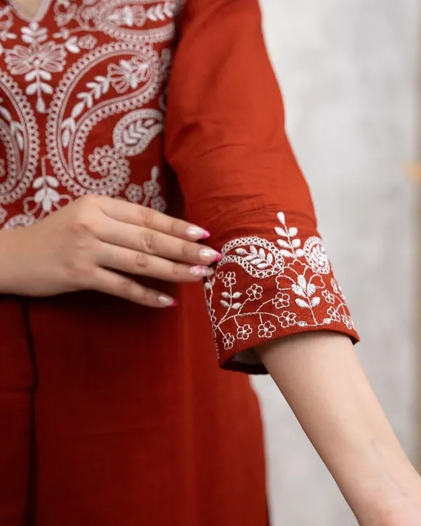 Elegant_Red_Cotton_Kurta_Set_With_White_Embroidery