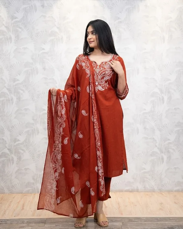 Elegant_Red_Cotton_Kurta_Set_With_White_Embroidery