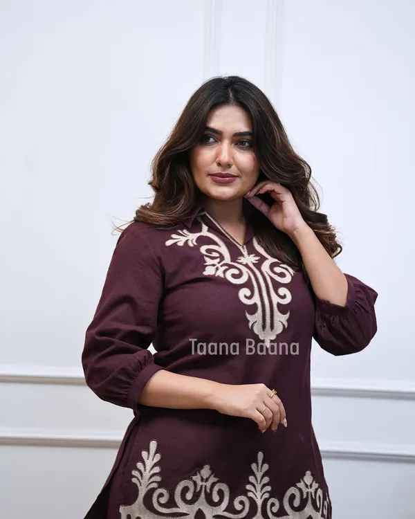 Elegant_Embroidered_Maroon_Co-Ord_Set