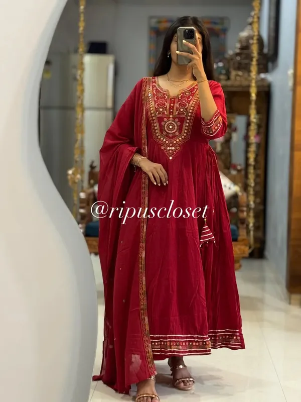 Maroon_Mirror_Work_Anarkali_Kurta_Set_With_Dupatta