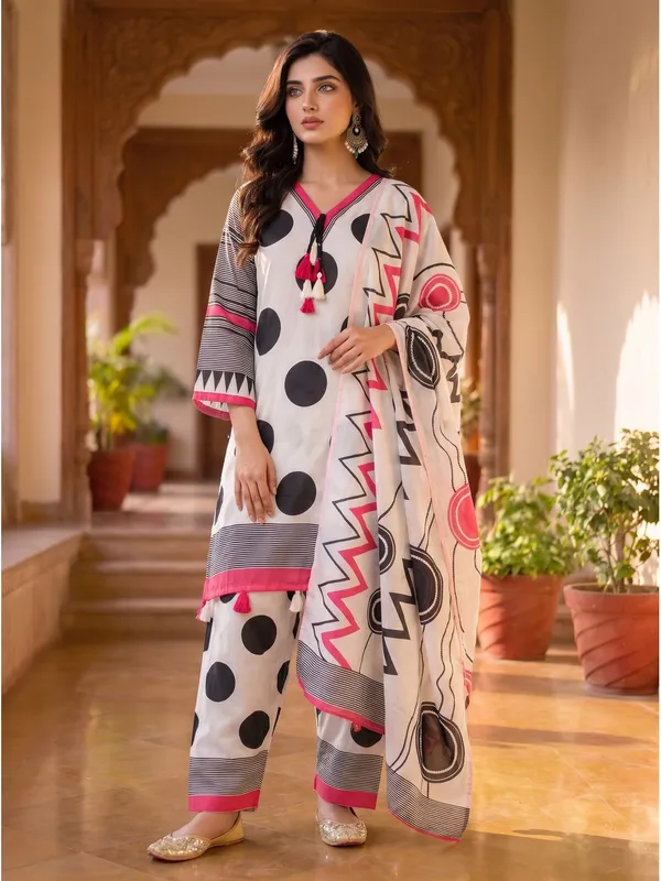 Muslin_V-Neck_Printed_Suit_Set_with_Matching_Dupatta