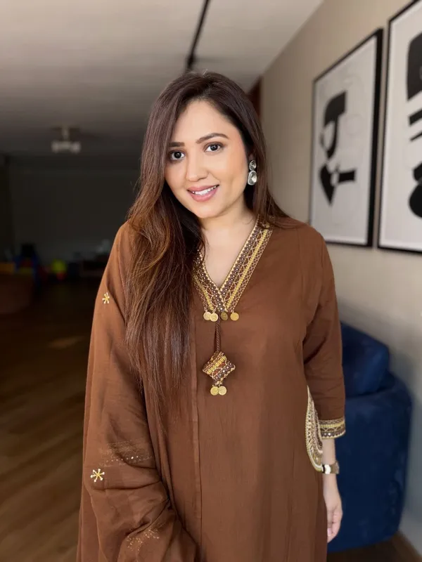 Brown_Embroidered_Kurta_Set_With_Matching_Dupatta