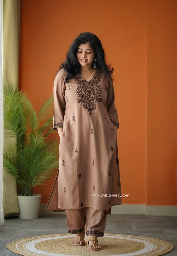 Brown_Embroidered_Kurta_Set_with_Straight_Pants_for_Women