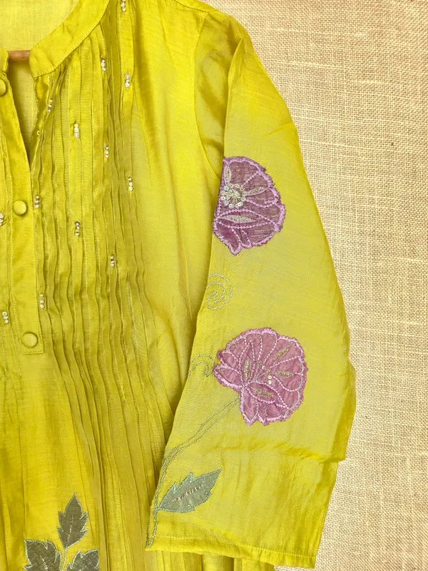 Olive_Yellow_Mul_Chanderi_Anarkali_Kurta_Set_With_Dupatta_For_Women