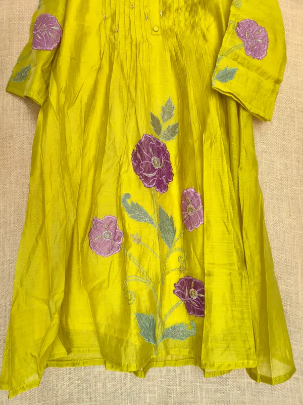 Olive_Yellow_Mul_Chanderi_Anarkali_Kurta_Set_With_Dupatta_For_Women