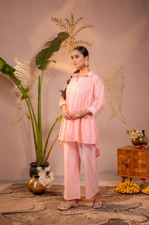 Peach_Pink_pure_Mul_Cotton_with_hand_block_print_Co-Ord_Set_For_Women_with_matching_inner