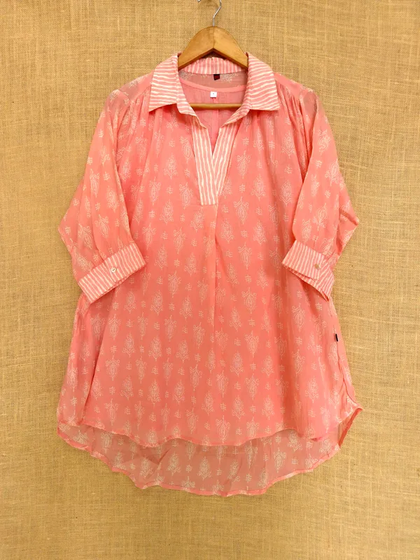 Peach_Pink_pure_Mul_Cotton_with_hand_block_print_Co-Ord_Set_For_Women_with_matching_inner