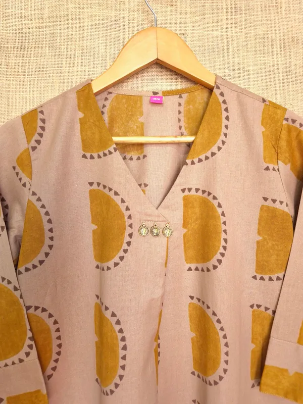 Khakhi_Or_Light_Brown_pure_Cotton_Kurta_Set_For_Women