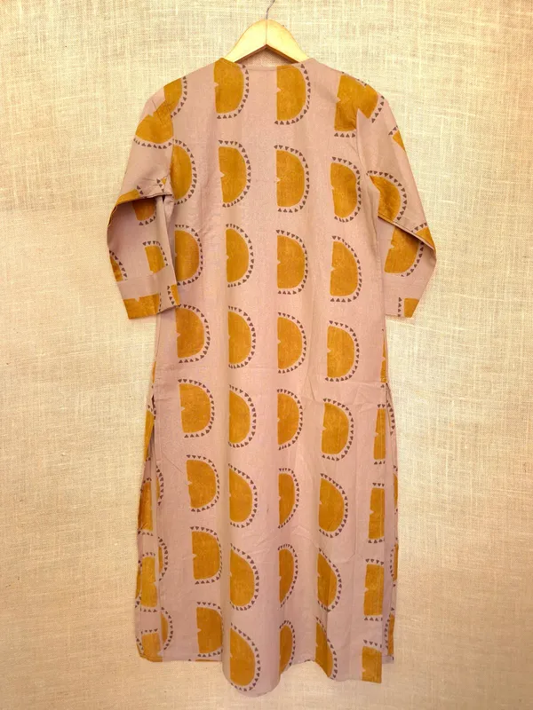 Khakhi_Or_Light_Brown_pure_Cotton_Kurta_Set_For_Women