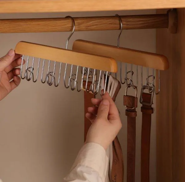 Wooden_Belt_Hanger_(7_Hooks)