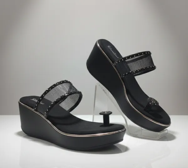 Black_Polyurethane_Premium_Sandals_For_Women