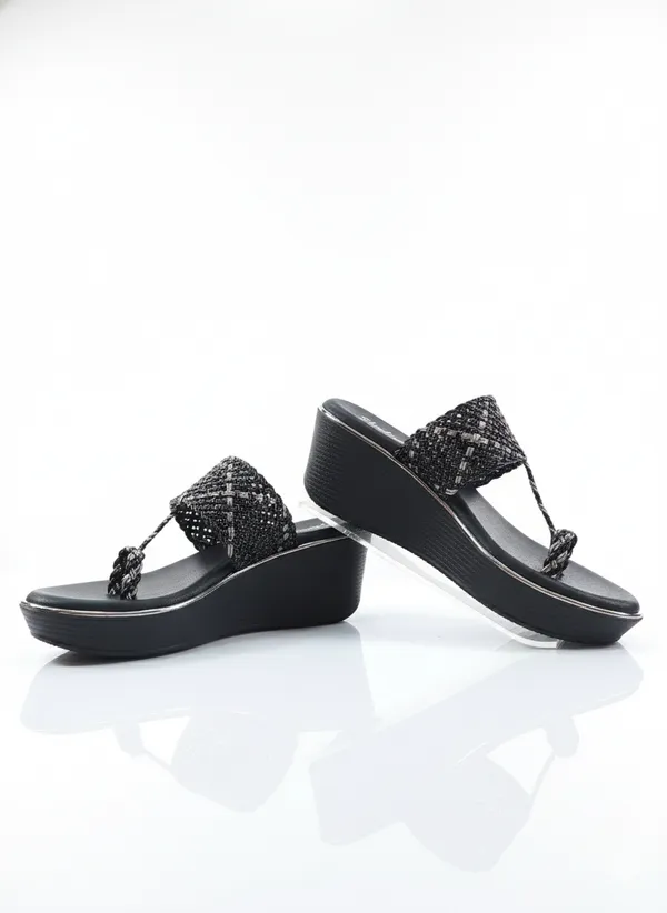 Black_Polyurethane_Premium_Sandals_For_Women