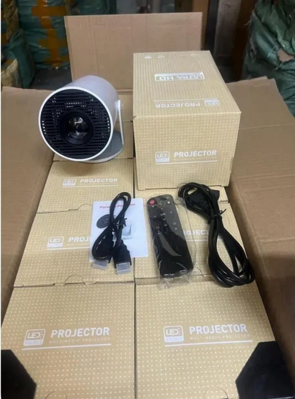 Portable_Led_Projector_With_Remote_And_Accessories
