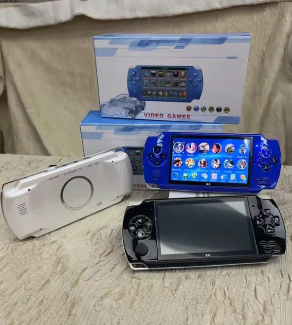 Handheld_Gaming_Console_With_Preloaded_Games_Portable_Video_Game_Player_(Multiple_Color_Options)
