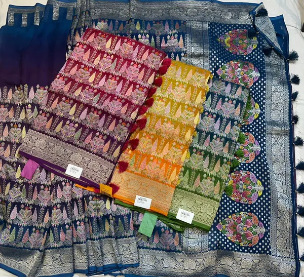 Peacock_Blue_Silk_Saree_With_Zari_Work_For_Women
