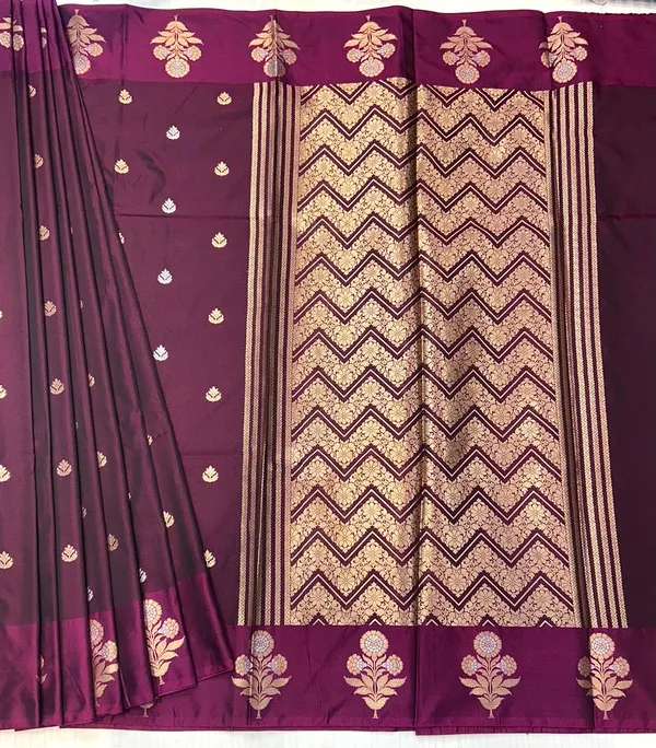 Maroon_Banarasi_Silk_Saree_With_Zari_Work_For_Women