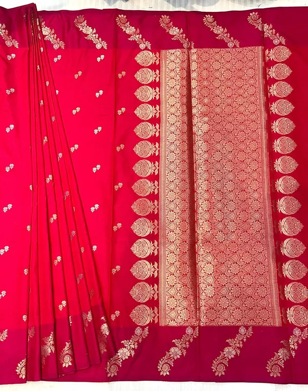 Red_Silk_Saree_With_Zari_Work_For_Women