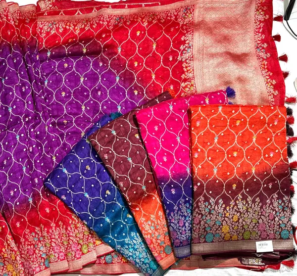 Purple_Banarasi_Silk_Saree_With_Bandhani_Print_For_Women