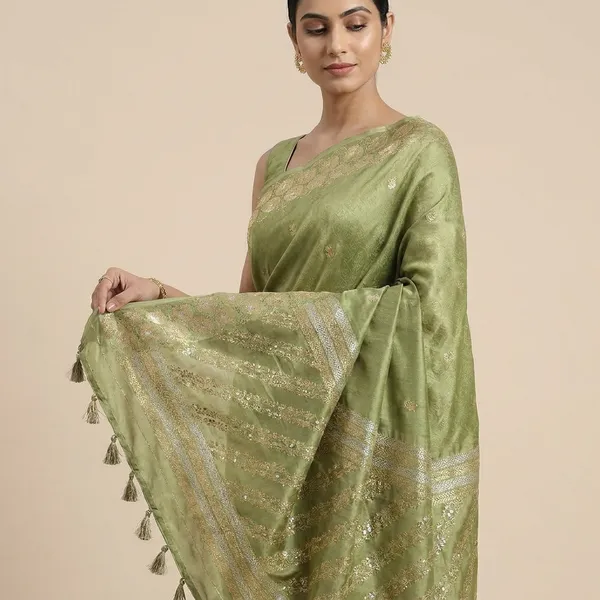 Light_Green_Silk_Designer_Saree_For_Women