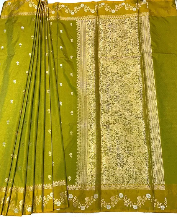 Olive_Green_Silk_Saree_With_Zari_Border_For_Women
