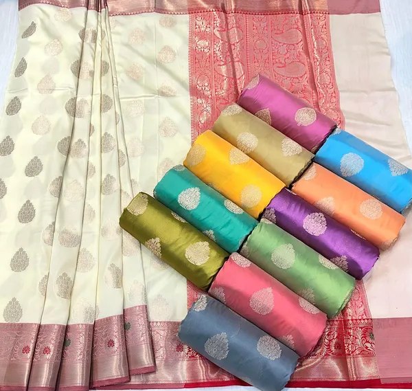 Off_White_And_Maroon_Banarasi_Silk_Saree_With_Zari_Work_For_Women