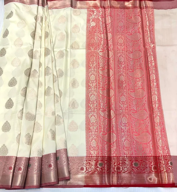 Off_White_And_Maroon_Banarasi_Silk_Saree_With_Zari_Work_For_Women