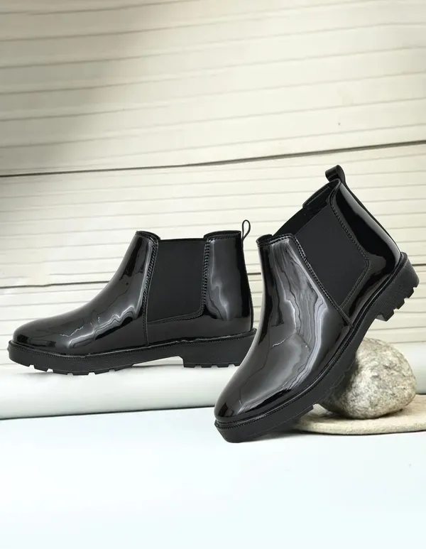 Veltrix_Chelsea_Ankle_Boots_Classic_Slip_On_Formal_Boots_For_Men_(Black)