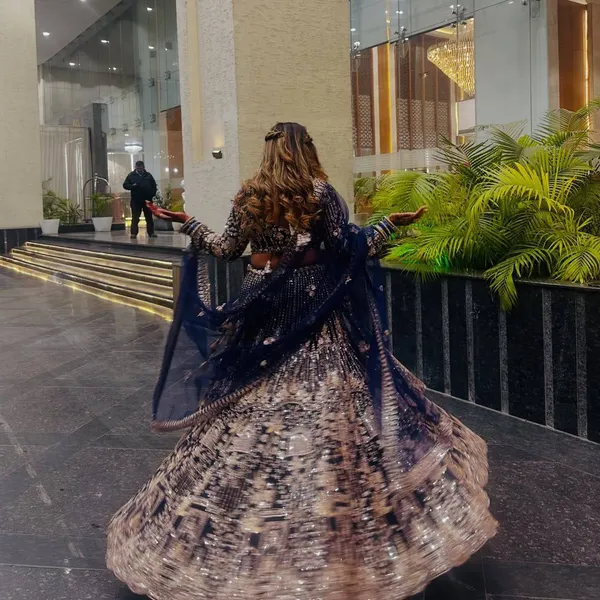 Navy_Blue_Bridal_Embroidered_Lehenga_Choli_Set_With_Dupatta