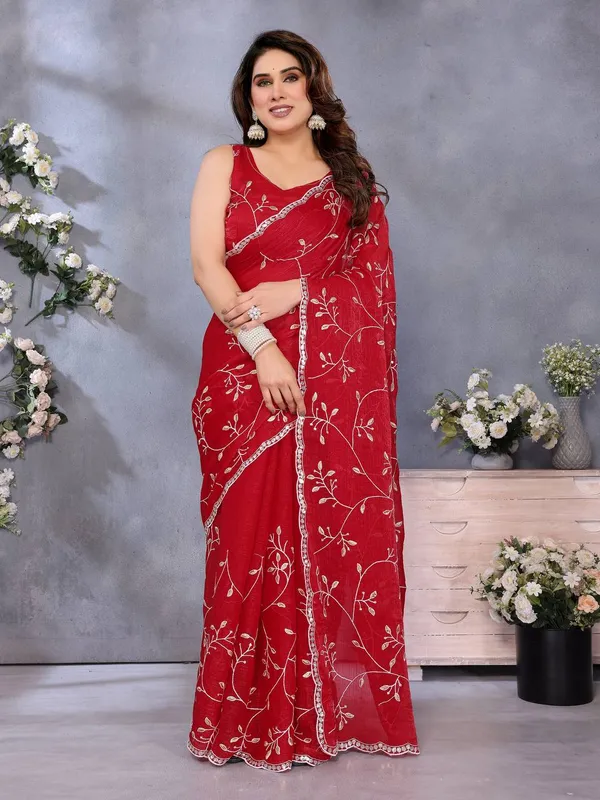 Red_Georgette_Embroidered_Saree_With_Blouse
