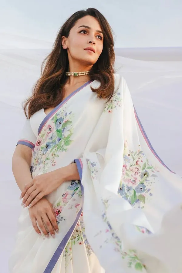 Elegant_White_Floral_Embroidered_Saree_With_Purple_Border